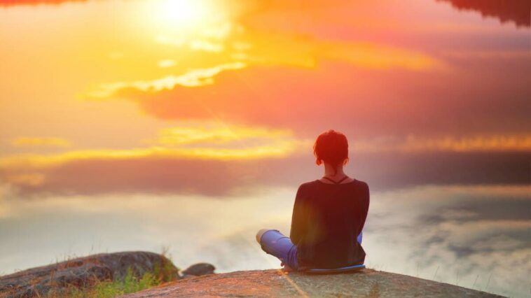 Elevating Your Lifestyle with Aura Reading