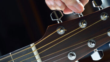 Tuning a Guitar