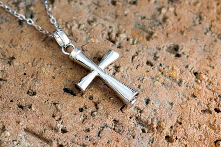 Eternally Loved Necklace That Holds Ashes - A Beautiful Tribute to Your Loved Ones