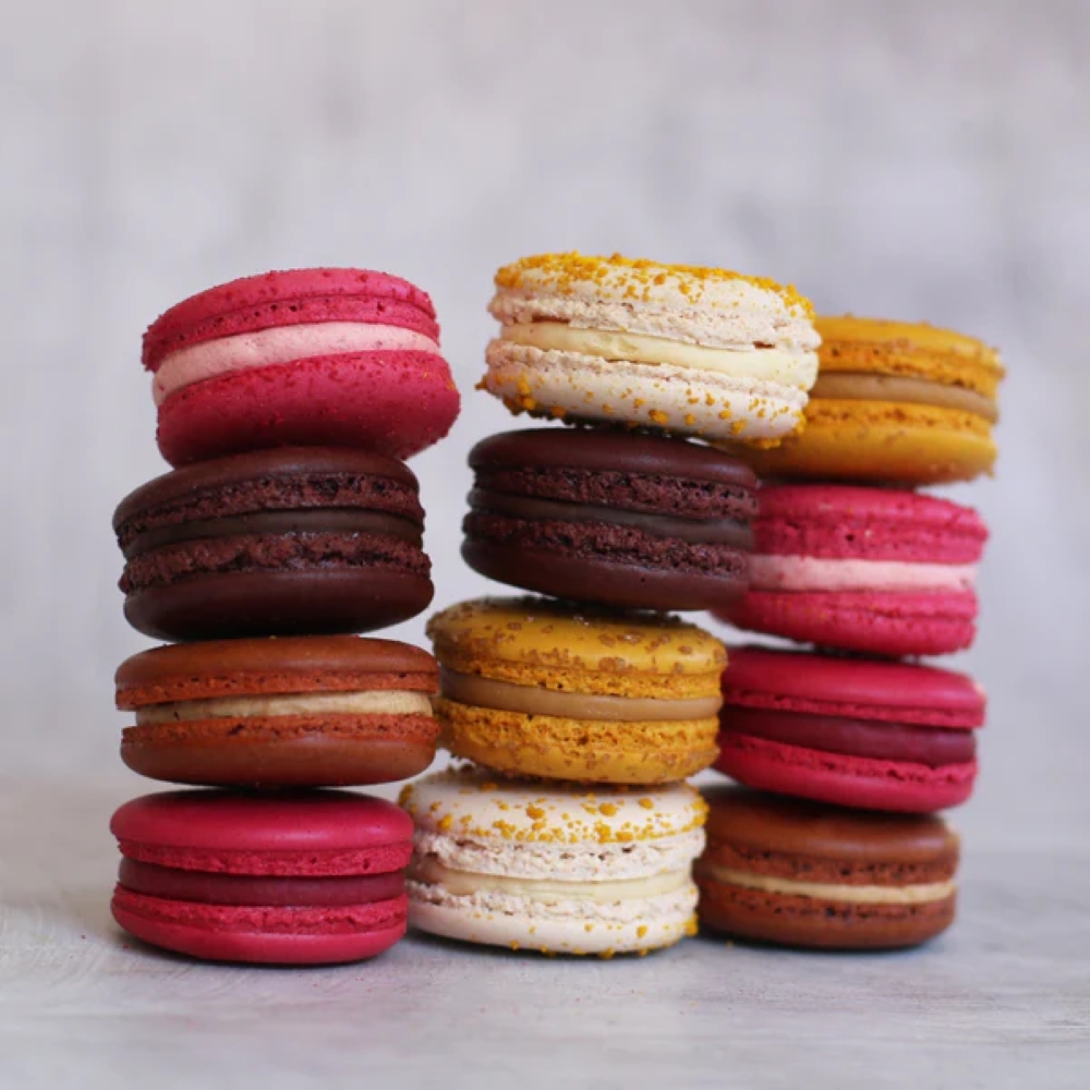 Macrons as top dessert option